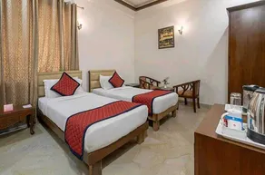 Goyal Hoteliers - Hotel The Agra Grande - Room