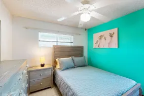 The Manatee Cove - 2479 Forth Pl - Værelse