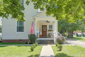 Shop, Dine, Explore Dtwn! Walkable Farmington Home - Interior
