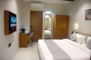 Regenta Inn Motikhavdi Jamnagar - Room