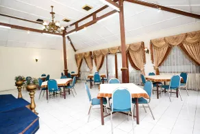 SUPER OYO Capital O 1644 Hotel Griya Kencana - Restaurant