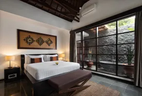 Ubud Raya Villa - Room