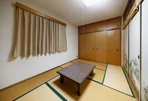 Travelersdou Kirinya  - Chambre