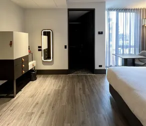 The Motley Hotel Richmond, Tapestry Collection by Hilton - Room