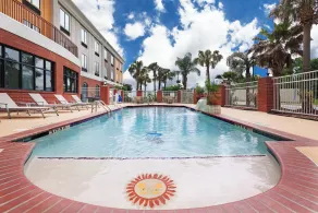 Holiday Inn Express Hotel & Suites Orange by IHG - Piscina