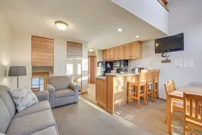 Charming Lutsen Mountain Townhome with Pool Access - Interiør