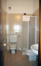 Hotel Portici - Badezimmer