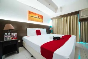 2 to 6 pax Cityland Tagaytay Staycation NETFLIX WIFI COOKING SWIMMING POOL - Værelse