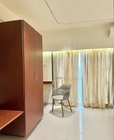StayBird - Azure Suites, Business Hotel - Room