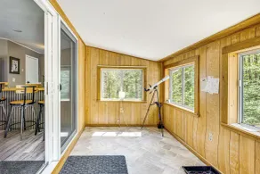 Hike, Fish & Ski: Black Bear Cabin in Albany - Innenbereich