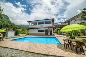 Pousada Cantinho do Sossego localizada do lado Norte de Paraty próxima as Praias de Sao Gonçalo São Gonçalinho Aldeia dos Pataxós Cachoeira do Crepusculo Ilha do Pelad e muito mais - Pool