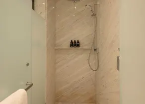Poe 227 By Ömora - Bathroom