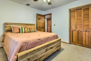 Peaceful Russellville Cabin Close to Lakes! - Zimmer