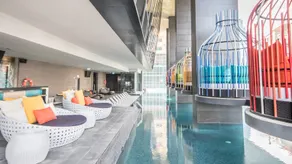 Oakwood Makati Avenue - Piscine