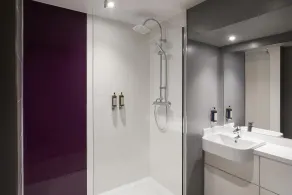 Premier Inn Bristol City Centre King St - Bad