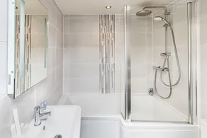 The Woolly Sheep Inn - Bathroom