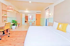 Bloom Hotel - Indiranagar - Room