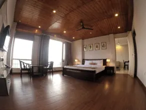 Dunn Perk Manor - Room