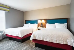 Hampton Inn & Suites Salt Lake City Airport - Chambre
