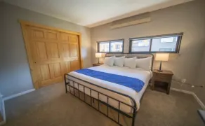 2 Bedroom Mountain Condo In Lakeside Village Near Keystone Lake With Complimentary Shuttle Service - Zimmer