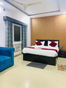 Hotel Paras r inn airport - Chambre