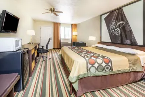 Super 8 by Wyndham Brookhaven - Zimmer