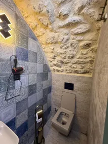 Liora Hotel - Bathroom
