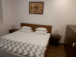 Nicole Kopaonik - Room