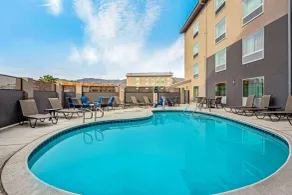 La Quinta by Wyndham San Francisco Airport North - Free Airport Shuttle - Piscine