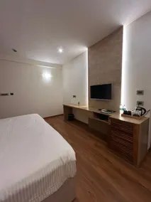 FERNWOOD HOTELS AND RESORTS - Rom