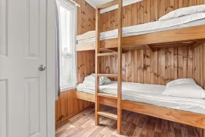 Lifestyle Villages Redhead - Room