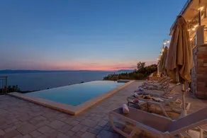 Heritage Hotel Liberan - Piscina