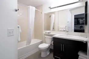 Candlewood Suites Greeley by IHG - Salle de bain