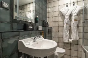 ELSA, Hôtel Paris by Collection Vesper - Baño