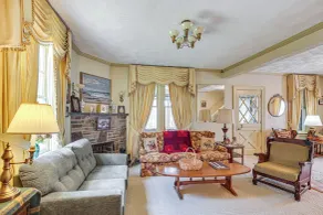 Pet-friendly Somerset Home w/ Fireplace & Grill! - Intérieur