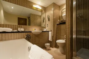 Holiday Inn Dumfries by IHG - Salle de bain