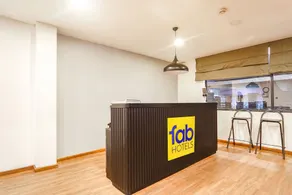 FabHotel Welcome Inn - Réception
