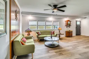 Great for Families! Dothan Getaway w/ Large Yard - Interiør