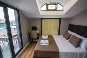 Luxury Life Suites - Zimmer
