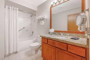 Best Western Plus Mill Creek Inn - Salle de bain