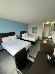 Comfort Inn & Suites JFK Airport - Chambre