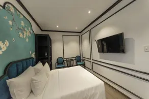 Azen Lakeside Hotel & Travel - Quarto