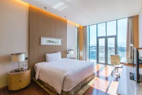 The OCT Harbour, Shenzhen - Marriott Executive Apartments - Room