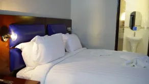 Maun Executive Inn - Room