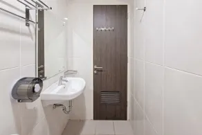 2Br Near Cisauk Station At Serpong Garden Apartment - Salle de bain