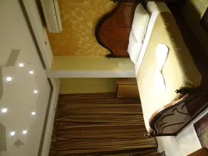 Dreamers Hotel - Room