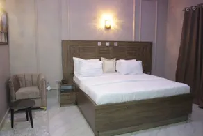 ZYNA VILLE - Chambre