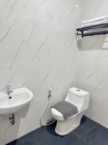 Padmara Hotel - Bathroom