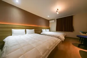 Gyeongju bulgooksa W Drive-in Motel - Habitación