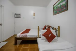 OYO 741 Sierra Travellers Inn - Chambre